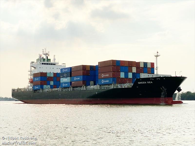 green sea (Container Ship) - IMO 9865996, MMSI 563102100, Call Sign 9V6357 under the flag of Singapore