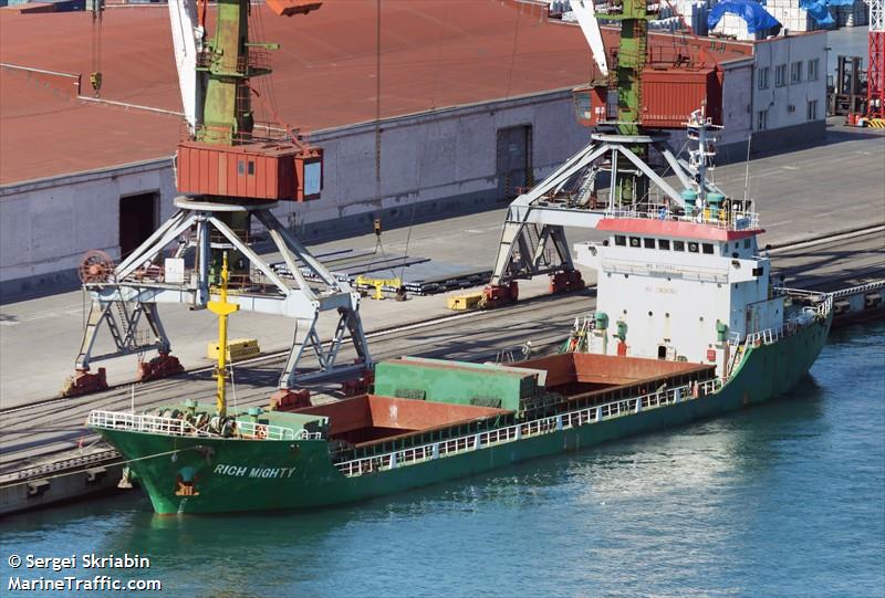 rich mighty (General Cargo Ship) - IMO 9374662, MMSI 667001874, Call Sign 9LU2677 under the flag of Sierra Leone