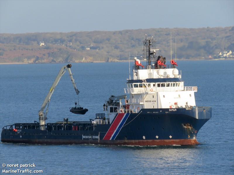 sapeur (Offshore Tug/Supply Ship) - IMO 9270397, MMSI 228381900, Call Sign FLYA under the flag of France