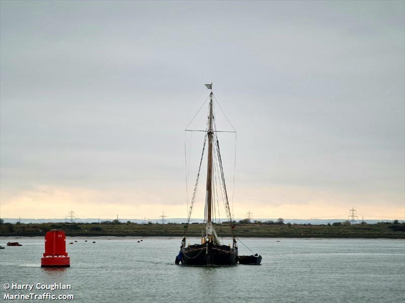 doris (Sailing vessel) - IMO , MMSI 232023250, Call Sign MFQT7 under the flag of United Kingdom (UK)