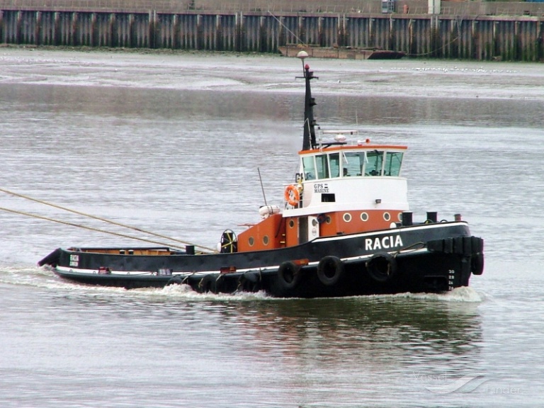 racia (Towing vessel) - IMO , MMSI 235053688, Call Sign ZQWG2 under the flag of United Kingdom (UK)