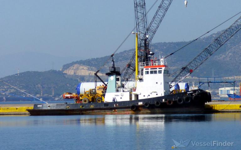 perseas (Tug) - IMO 7400936, MMSI 237072000, Call Sign SW5717 under the flag of Greece