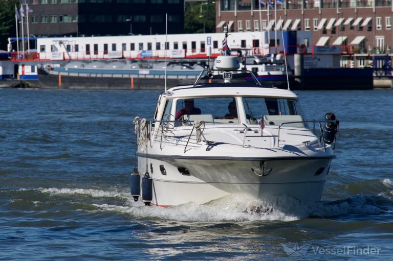 chriniel (Pleasure craft) - IMO , MMSI 244250257, Call Sign PI5767 under the flag of Netherlands