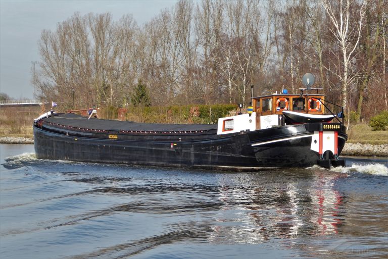 henny ii (Cargo ship) - IMO , MMSI 244750549 under the flag of Netherlands