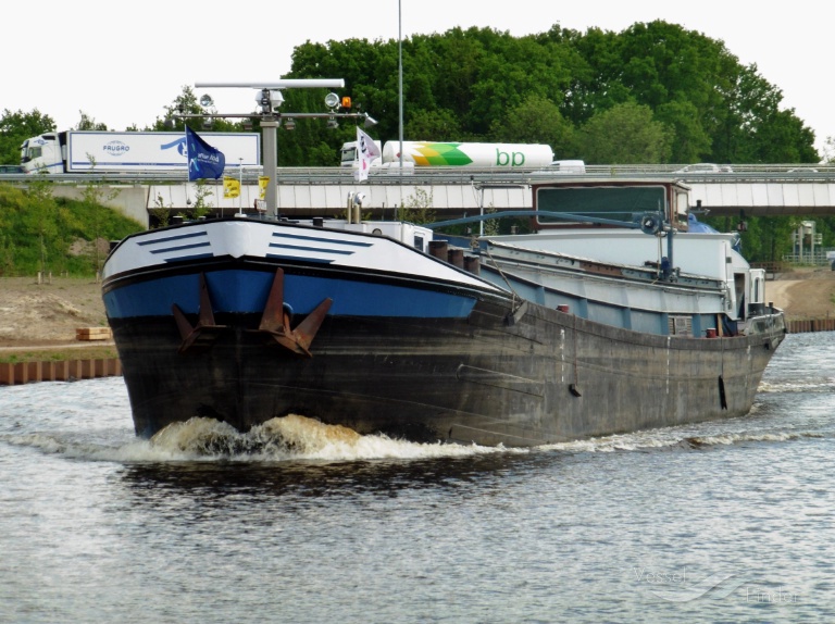 furore (Cargo ship) - IMO , MMSI 244750597, Call Sign PG6691 under the flag of Netherlands