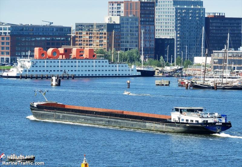 julien (Cargo ship) - IMO , MMSI 244780849, Call Sign PI2433 under the flag of Netherlands