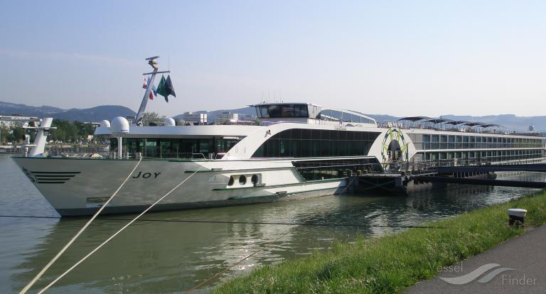 joy (Passenger ship) - IMO , MMSI 269057560, Call Sign HE7560 under the flag of Switzerland