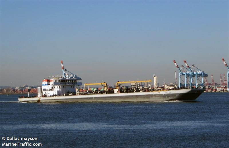 hunts point (Waste Disposal Vessel) - IMO 9648049, MMSI 367597530, Call Sign WDH2432 under the flag of United States (USA)
