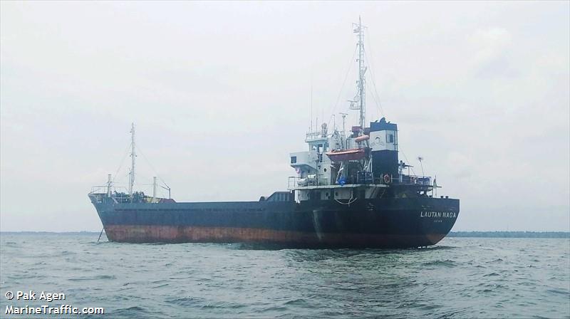 mv.lautan naga (Cargo ship) - IMO , MMSI 525100687, Call Sign YBTE2 under the flag of Indonesia