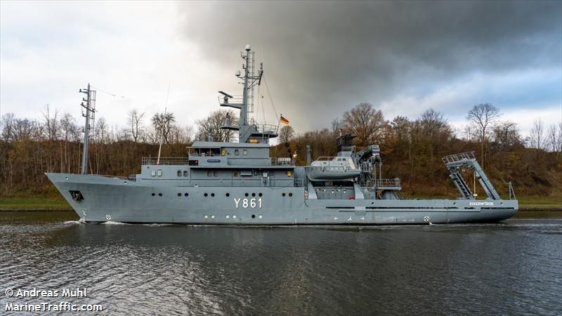 kronsort (Military ops) - IMO , MMSI 211212230, Call Sign DRME under the flag of Germany