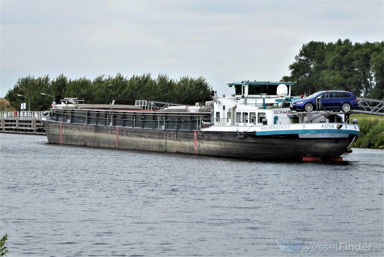 aqua (Cargo ship) - IMO , MMSI 211511560, Call Sign DA2264 under the flag of Germany