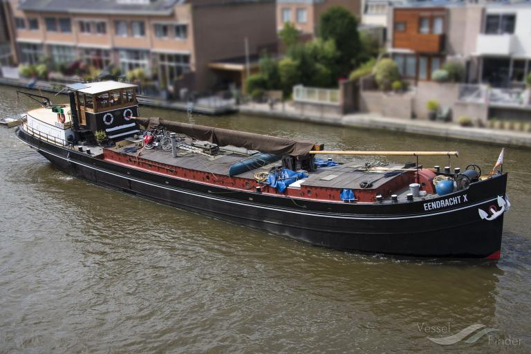 eendracht x (Pleasure craft) - IMO , MMSI 244700875, Call Sign PC5932 under the flag of Netherlands