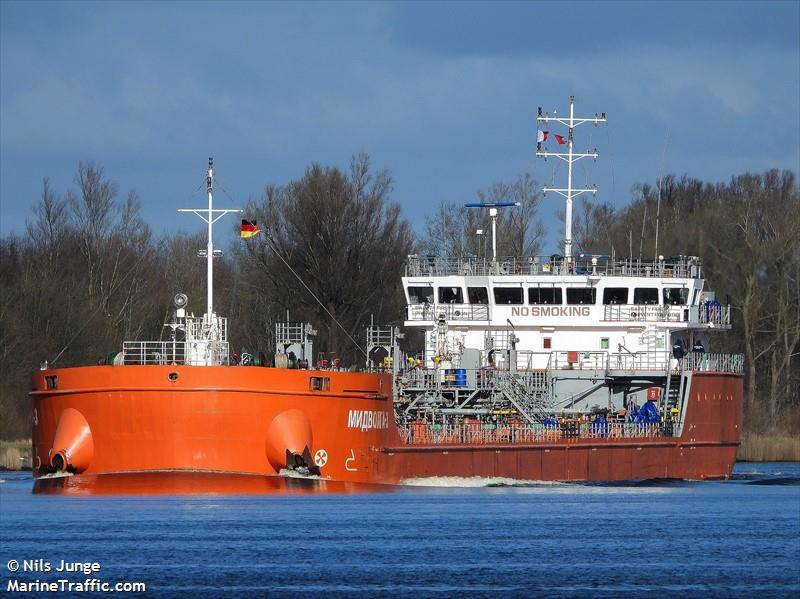 midvolga-3 (Chemical/Oil Products Tanker) - IMO 9735141, MMSI 273374820, Call Sign UBOM5 under the flag of Russia