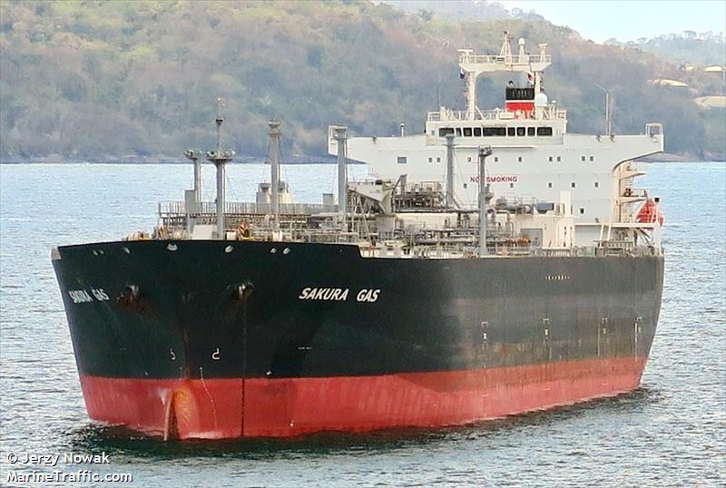 sakura gas (LPG Tanker) - IMO 9629873, MMSI 354957000, Call Sign 3FVK9 under the flag of Panama