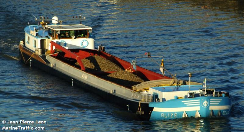 alize (Cargo ship) - IMO , MMSI 226004110, Call Sign FM2108 under the flag of France