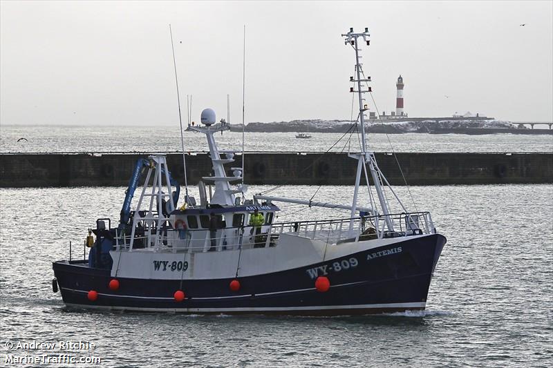 gv-artemis.fr809 (Unknown (HAZ-D)) - IMO , MMSI 235006582, Call Sign 2SNV under the flag of United Kingdom (UK)