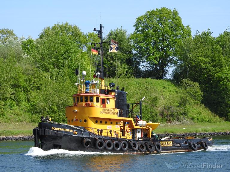 schwartenbek (Tug) - IMO 8865652, MMSI 246832000, Call Sign PGSV under the flag of Netherlands