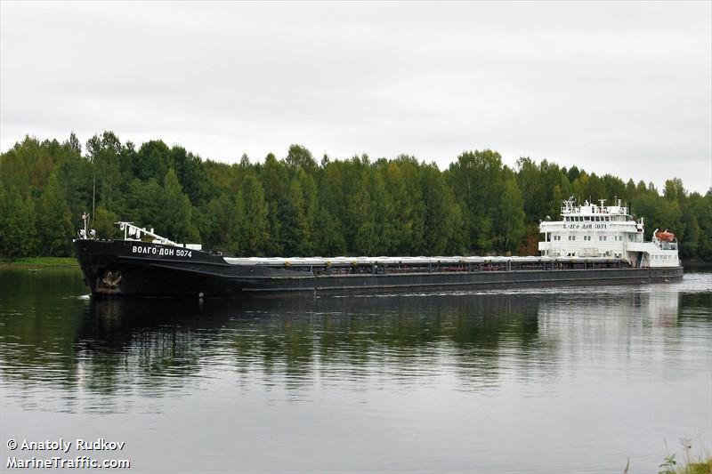 volgo-don 5074 (Tug) - IMO 8943193, MMSI 273431920, Call Sign UAOT under the flag of Russia