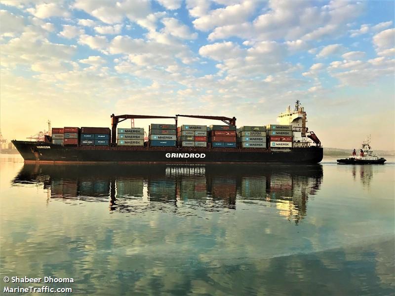 horizon (Container Ship) - IMO 9242314, MMSI 304811000, Call Sign V2BF8 under the flag of Antigua & Barbuda