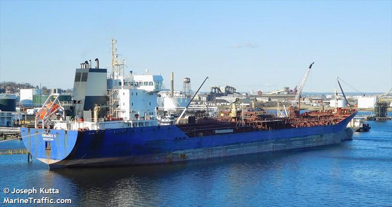 emanuele s (Chemical/Oil Products Tanker) - IMO 9298363, MMSI 314446000, Call Sign 8PAN7 under the flag of Barbados