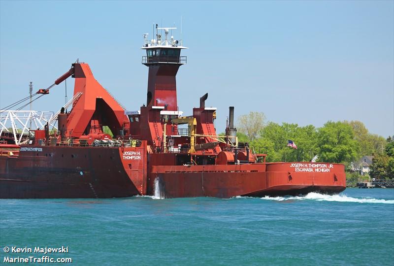 dirk s. vanenkevort (Pusher Tug) - IMO 5175745, MMSI 338866000, Call Sign WDH8351 under the flag of USA