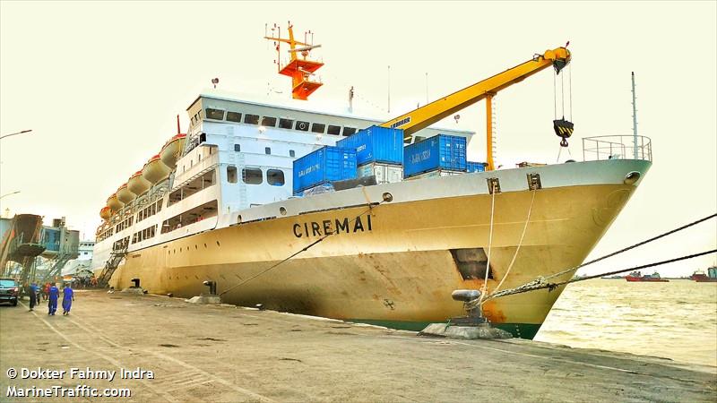 km. ciremai (Passenger Ship) - IMO 9032135, MMSI 525005001, Call Sign YEUP under the flag of Indonesia