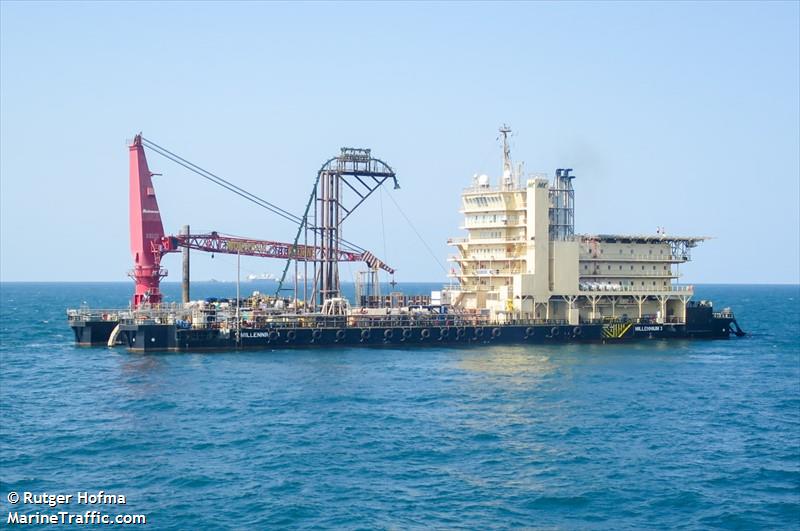 millennium 3 (Diving ops) - IMO , MMSI 620253000, Call Sign D6A2253 under the flag of Comoros