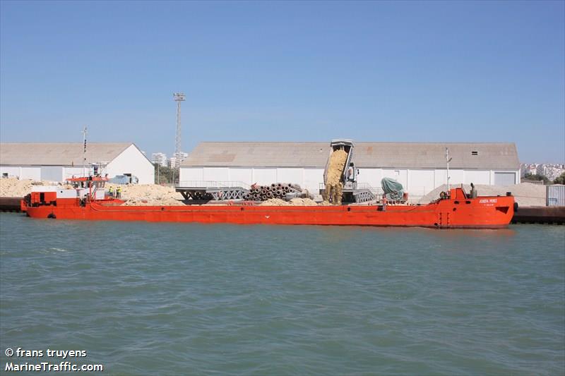 josefa perez (Dredging or UW ops) - IMO , MMSI 224002330, Call Sign EABH under the flag of Spain