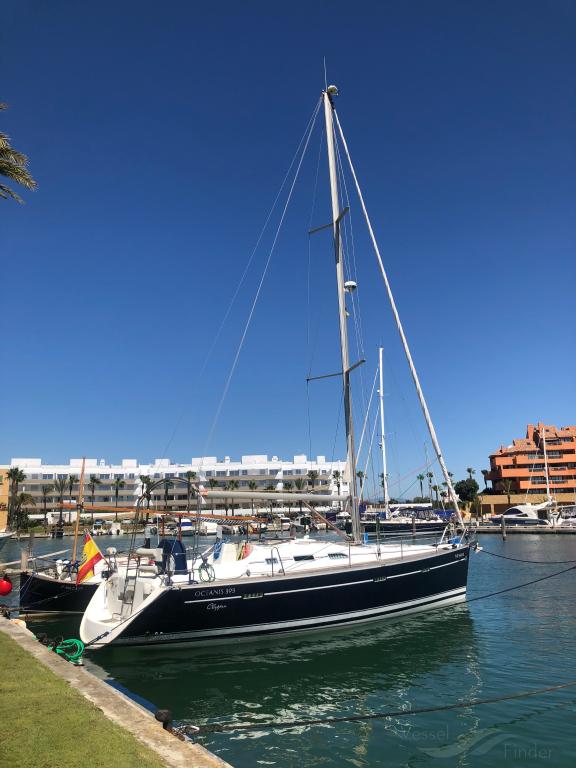 maururu (Sailing vessel) - IMO , MMSI 227506040, Call Sign ? under the flag of France