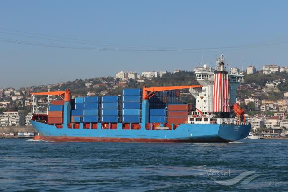 spirit of dubai (Container Ship) - IMO 9366512, MMSI 255806274, Call Sign CQAT8 under the flag of Madeira