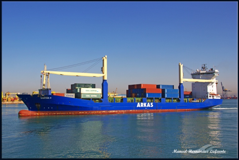 martine a (Container Ship) - IMO 9020340, MMSI 271041000, Call Sign TCYH2 under the flag of Turkey