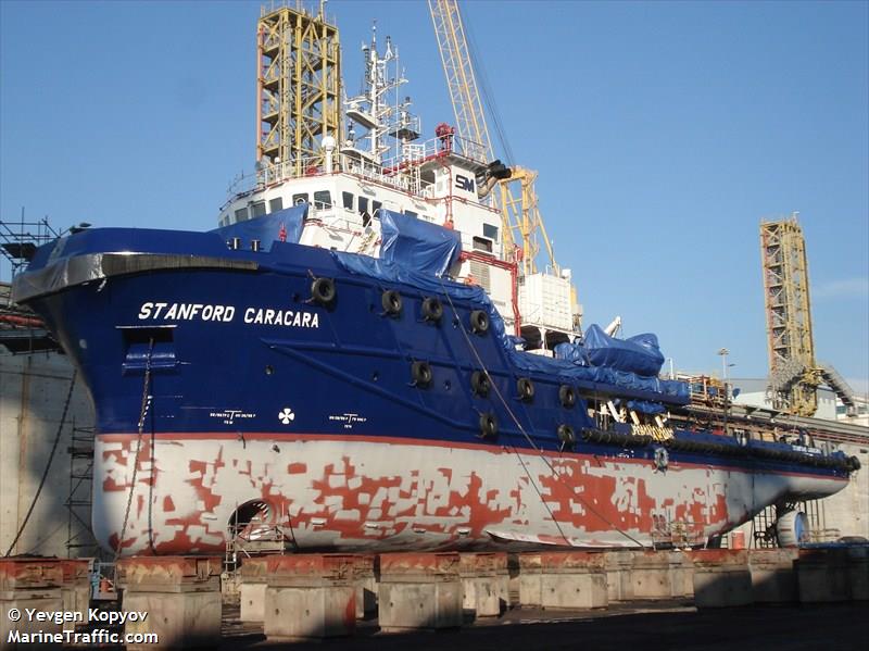 stanford caracara (Offshore Tug/Supply Ship) - IMO 9589865, MMSI 375762000, Call Sign J8B4475 under the flag of St Vincent & Grenadines