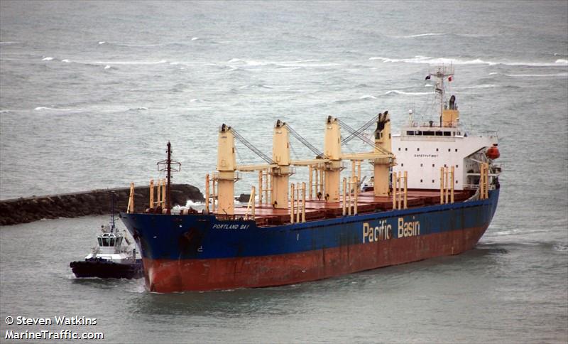 portland bay (Bulk Carrier) - IMO 9276200, MMSI 477746600, Call Sign VRHR2 under the flag of Hong Kong