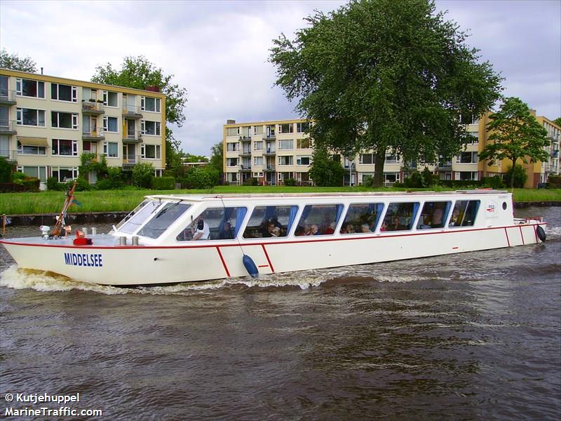 middelsee (Passenger ship) - IMO , MMSI 244740981, Call Sign PI9543 under the flag of Netherlands