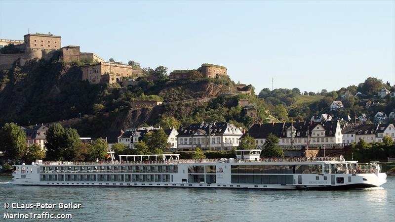 viking skirnir (Passenger ship) - IMO , MMSI 269057498, Call Sign HE 7498 under the flag of Switzerland