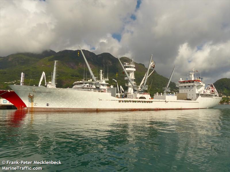 sierra laurel (Refrigerated Cargo Ship) - IMO 9163403, MMSI 306117000, Call Sign PJBQ under the flag of Curacao