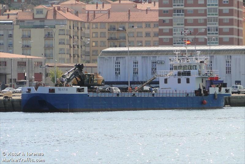 omarsub tres (Motor Hopper) - IMO 9028330, MMSI 224513000, Call Sign EAEM under the flag of Spain