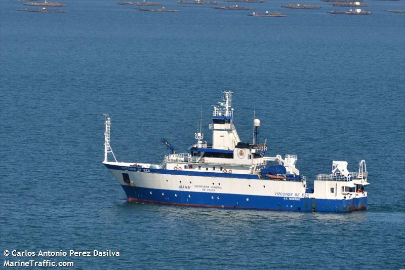 vizconde de eza (Fishing Support Vessel) - IMO 9206308, MMSI 224582000, Call Sign E A X B under the flag of Spain