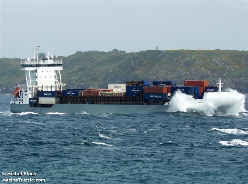 dina trader (Container Ship) - IMO 9354442, MMSI 236490000, Call Sign ZDIW5 under the flag of Gibraltar