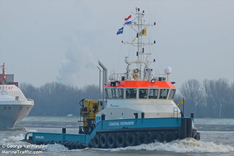 coastal voyager (Tug) - IMO 9660322, MMSI 246885000, Call Sign PCRB under the flag of Netherlands