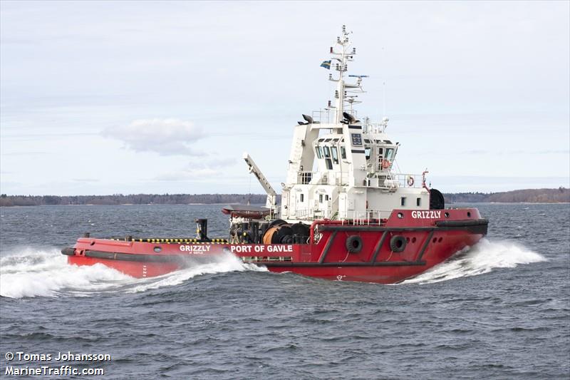 grizzly af gefle (Tug) - IMO 9148764, MMSI 265737860, Call Sign SCPB under the flag of Sweden