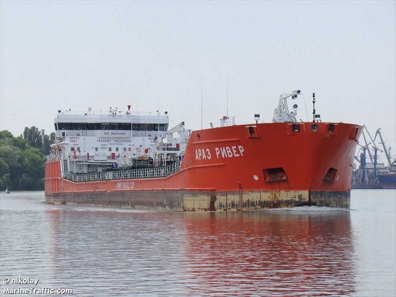 volga river (Chemical/Oil Products Tanker) - IMO 9435363, MMSI 273339920, Call Sign UHYN under the flag of Russia