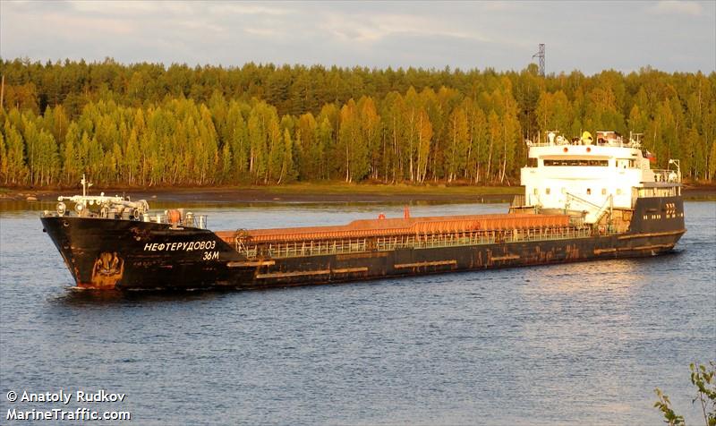 nefterudovoz-36m (Ore/Oil Carrier) - IMO 7833030, MMSI 273345200, Call Sign UFDO under the flag of Russia