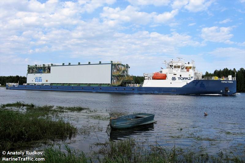 topaz tobol (Heavy Load Carrier) - IMO 9812224, MMSI 273417780, Call Sign UFPF under the flag of Russia