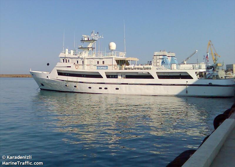 topaz (Offshore Tug/Supply Ship) - IMO 8520953, MMSI 273433510, Call Sign UIKQ under the flag of Russia