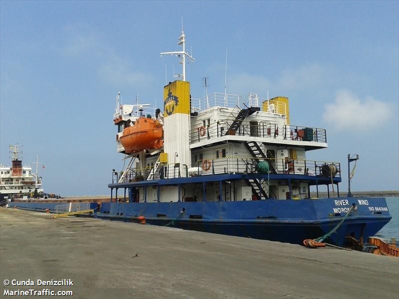 river wind (General Cargo Ship) - IMO 8843666, MMSI 351167000, Call Sign 3EAZ8 under the flag of Panama