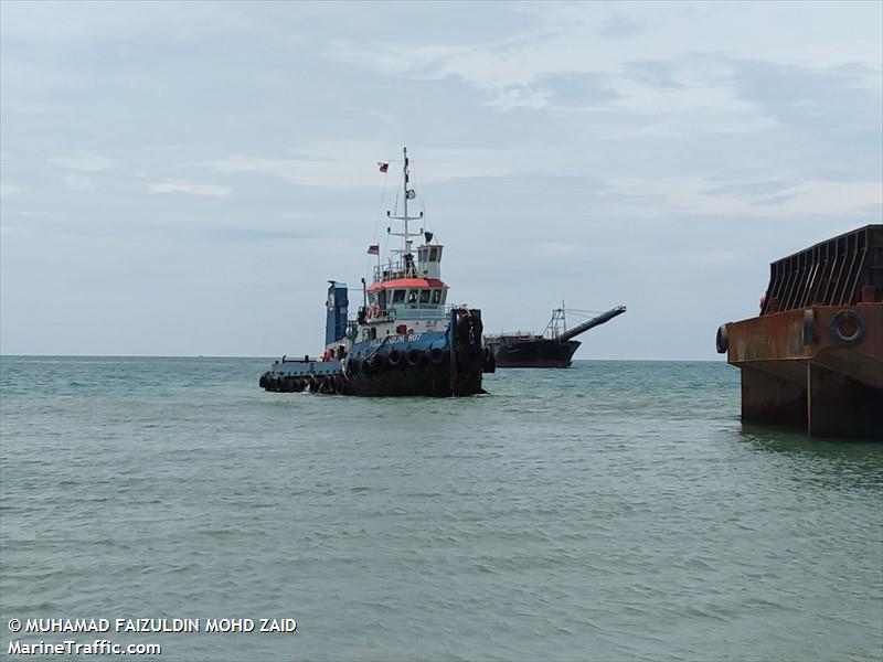 millennium 807 (Tug) - IMO 9745005, MMSI 563028910, Call Sign 9V2836 under the flag of Singapore