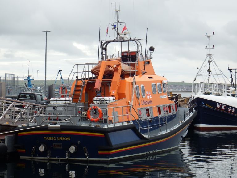 rnli lifeboat 17-42 (SAR) - IMO , MMSI 235007795, Call Sign VQDJ8 under the flag of United Kingdom (UK)