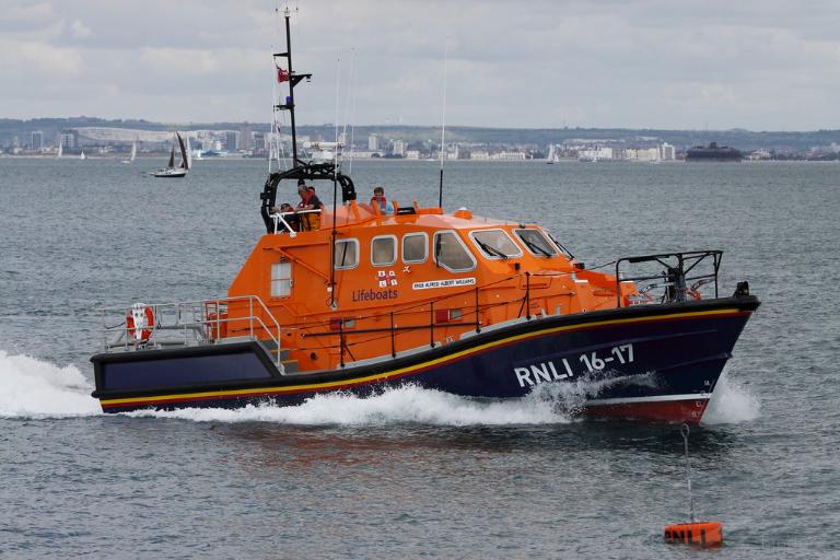 rnli lifeboat 16-17 (SAR) - IMO , MMSI 235050723, Call Sign MVQD6 under the flag of United Kingdom (UK)