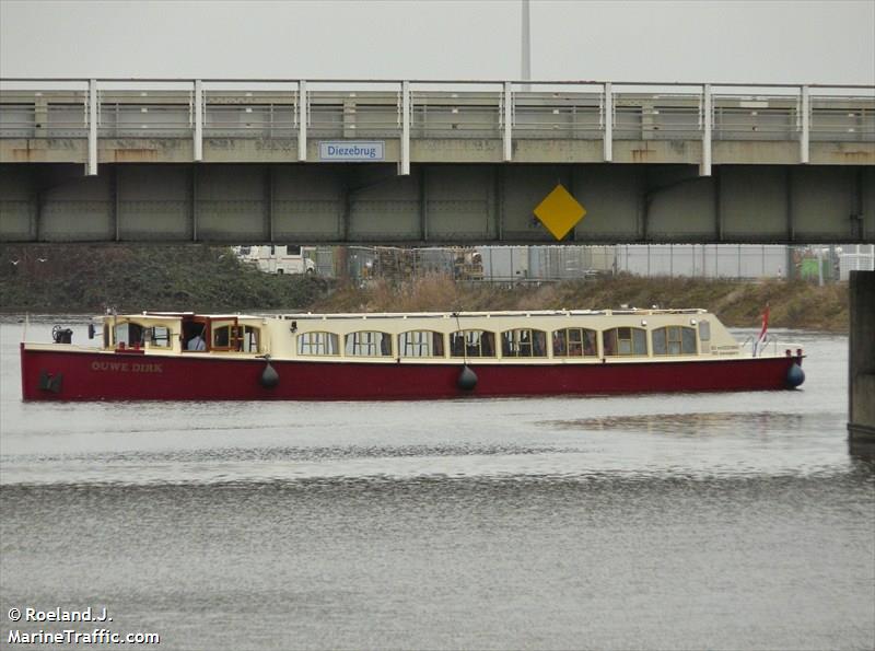 ouwe dirk (Passenger ship) - IMO , MMSI 244670149, Call Sign PB5128 under the flag of Netherlands